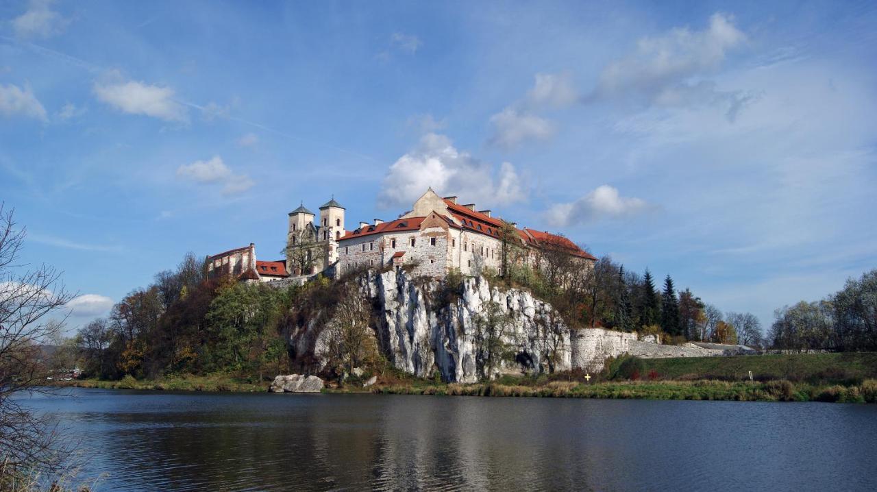 Pokoje W Starej Karczmie Liszki Exterior photo