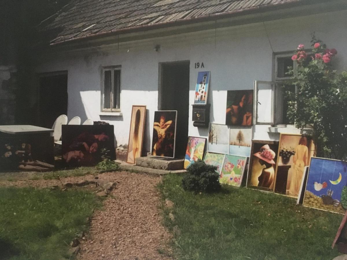 Pokoje W Starej Karczmie Liszki Exterior photo