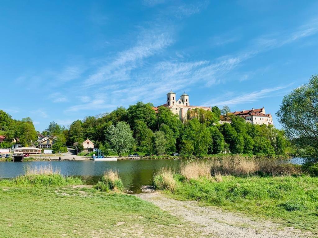 Pokoje W Starej Karczmie Liszki Exterior photo
